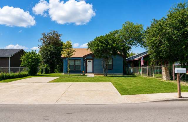 528 W GERALD AVE photos photos