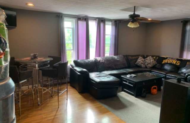 6 Hadley Pl 2 - 6 Hadley Place, Medford, MA 02155