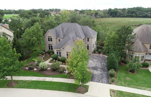 267 Clair View Court - 267 Clair View Court, Lake Zurich, IL 60047