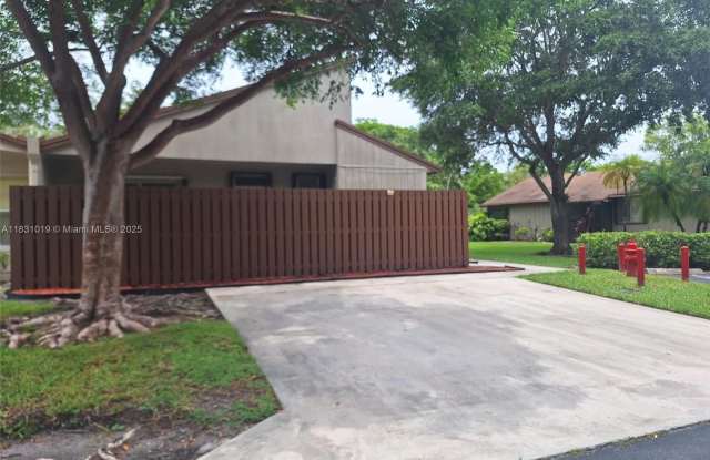 22280 Timberly Dr photos photos
