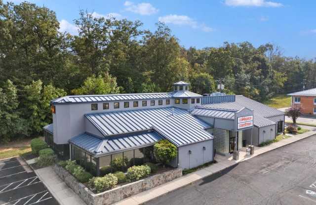 7373 COMFORT INN DR photos photos