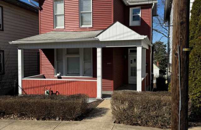 Spacious 4-Bed 2-Bath House!! photos photos