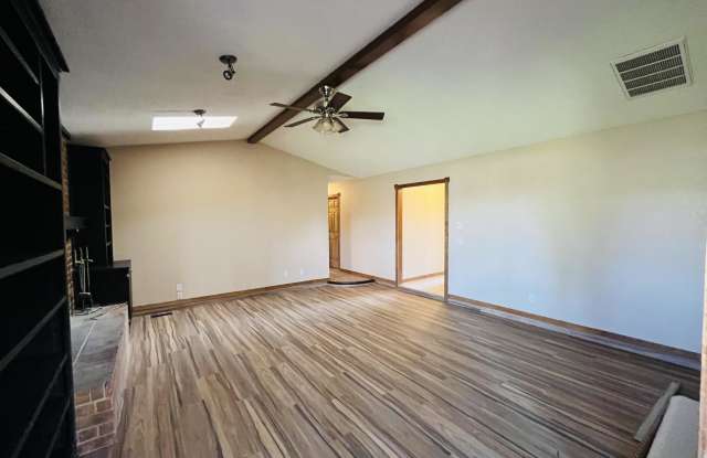 2109 Tracys Terrace Gallery 3