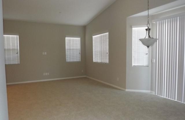 696 Giselle Ct Gallery 4