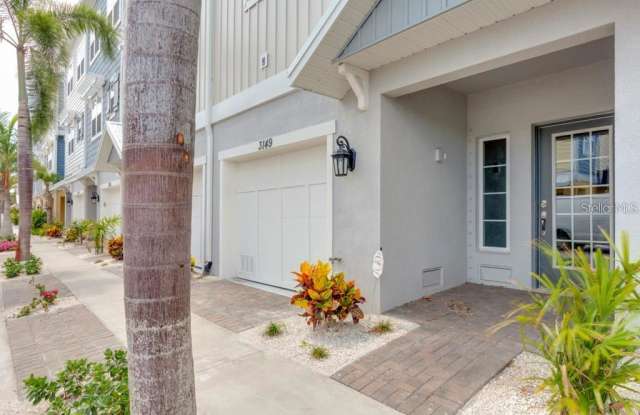 3149 MOORINGS DRIVE S - 3149 Moorings Dr S, St. Petersburg, FL 33712