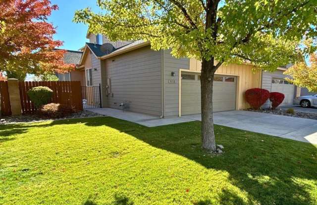 5718 Pumpkin Ridge Drive - 5718 Pumpkin Ridge Drive, Sparks, NV 89436