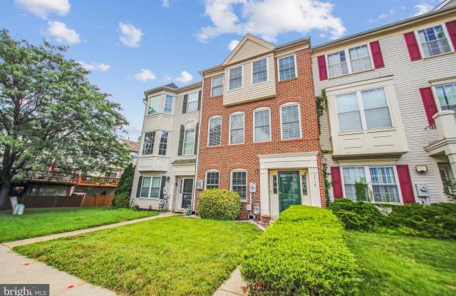 1718 SEVERN TREE COURT photos photos