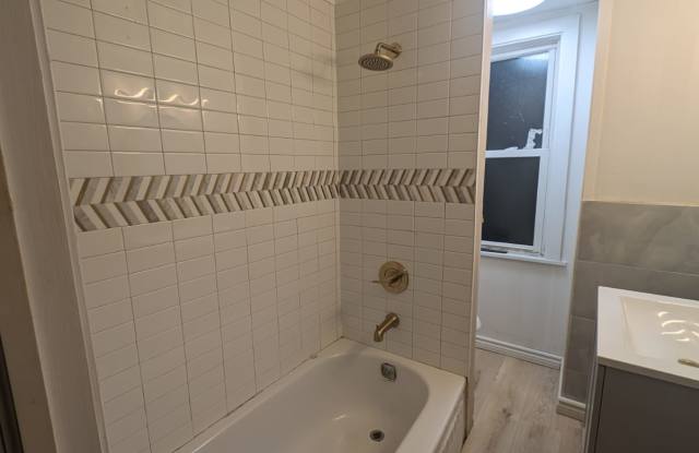2420 Mackenna Ave photos photos
