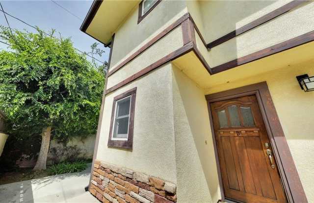 1605 S Marengo photos photos