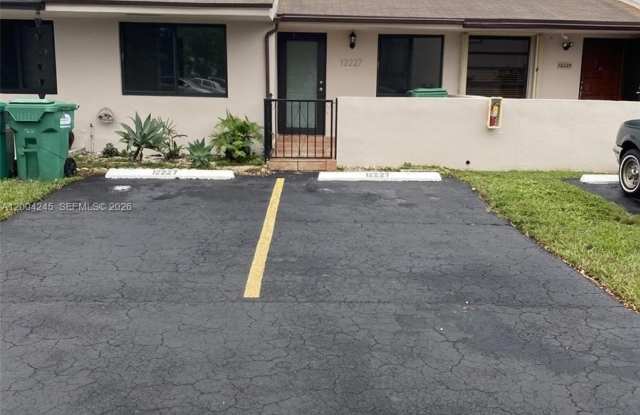 12227 SW 24th Ter photos photos