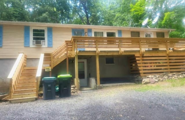 3203 Bear Swamp Road - 3203 Bear Swamp Road, Monroe County, PA 18302