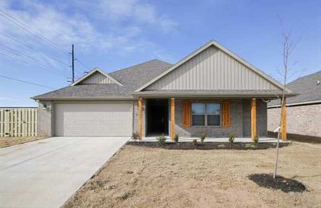Come check out this Riverwood home in Lowell! photos photos