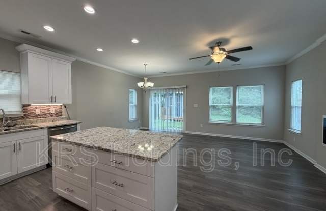 125 Charlotte Gallery 2