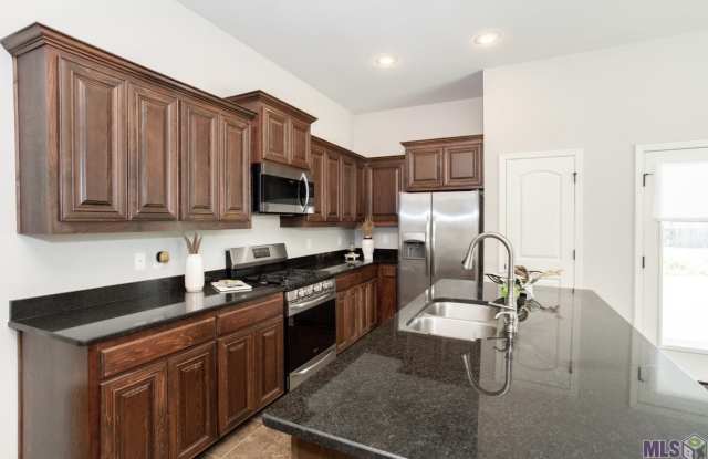 4392 Olivia Dr Gallery 4