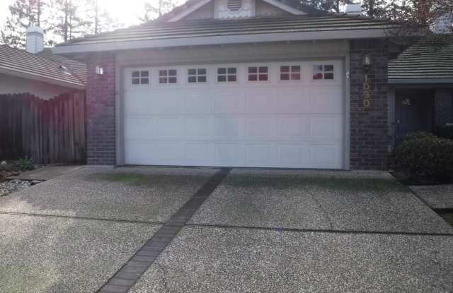 1090 Gilliland Drive photos photos