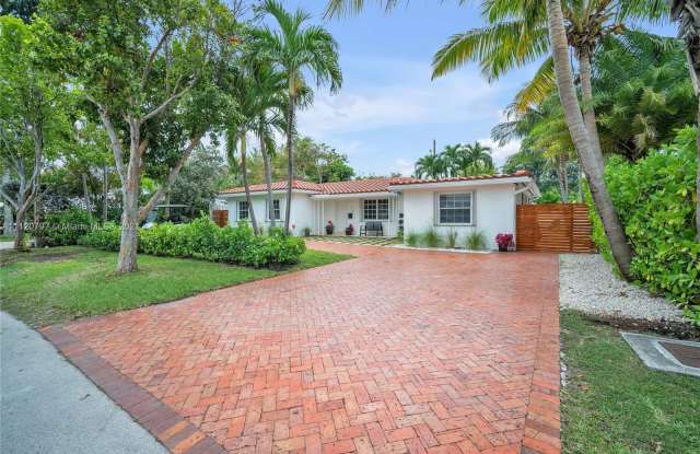 774 Fernwood Rd - 774 Fernwood Road, Key Biscayne, FL 33149