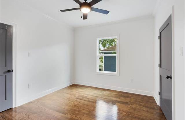 3026 MANDEVILLE Street Gallery 4