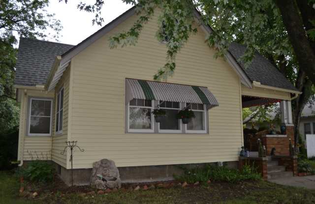 3 Bedroom with garage and basement photos photos