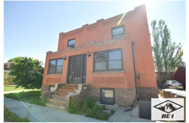 157 North 8th Street 1-4 photos photos