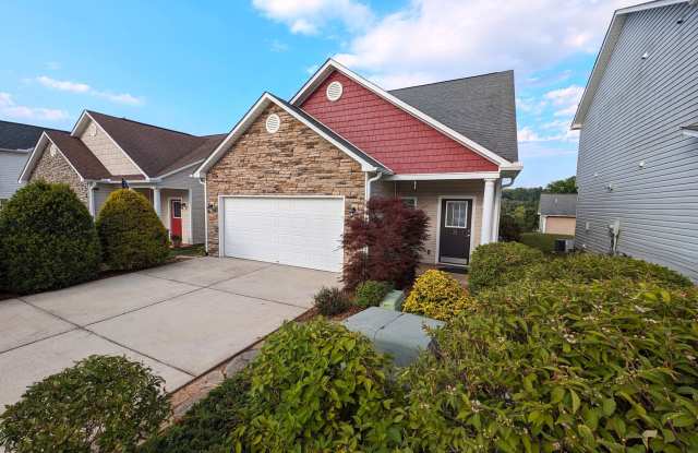 3/2.5 House in Arden Near Long Shoals Exit photos photos
