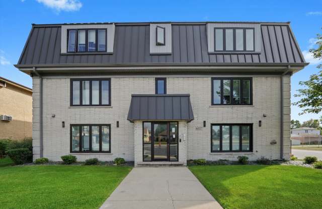 6837 W 95th Street - 6837 West 95th Street, Oak Lawn, IL 60453 6837 W 95th Street - 6837 West 95th Street, Oak Lawn, IL 60453