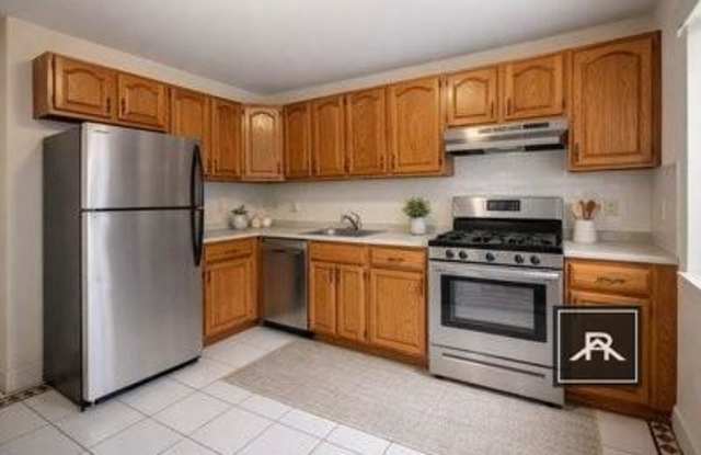 34 Harvard photos photos