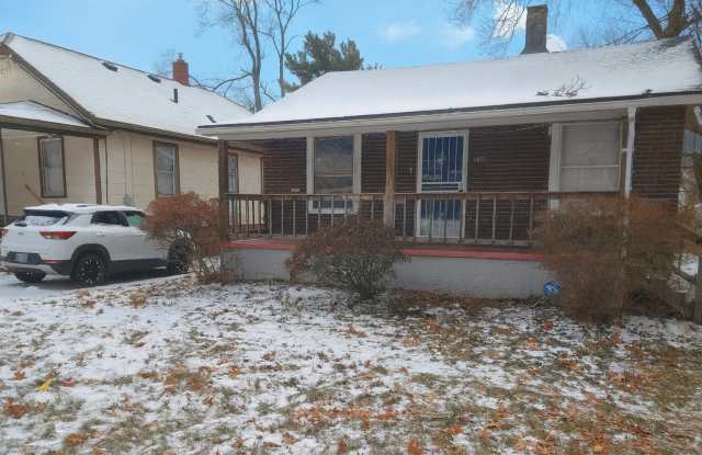 1657 Pointview Ave - 1657 Pointview Avenue, Youngstown, OH 44502