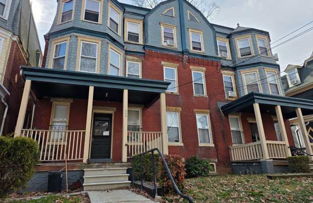 604 W 20TH unit: 2 photos photos