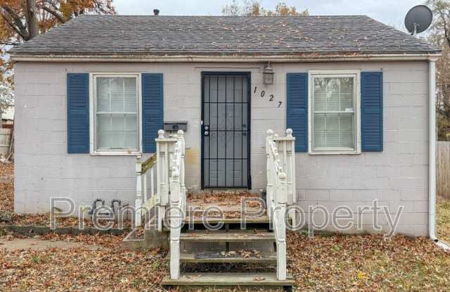 1027 E Stone St - 1027 East Stone Street, Independence, MO 64050