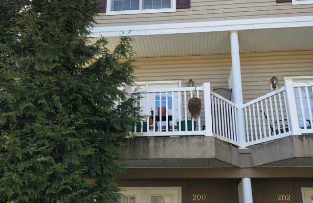 Available for the 2026-2027 lease term. - 200 Heights Lane, Blacksburg, VA 24060