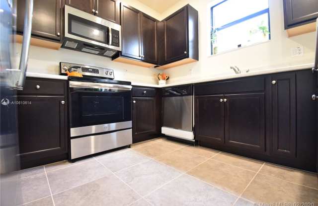 153 SE 33rd Pl Gallery 2
