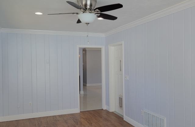 1310 Bayview Drive photos photos 1310 Bayview Drive photos photos
