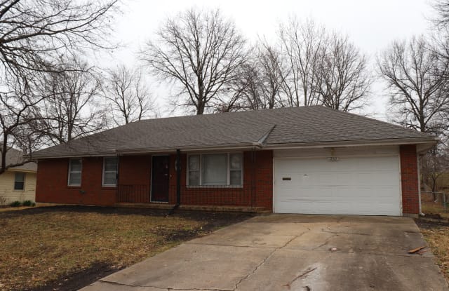 12901 E 41st St S - 12901 E 41st St S, Independence, MO 64055
