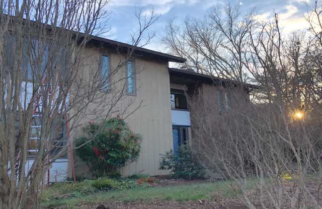 6405 WOODSONG COURT - 6405 Woodsong Court, McLean, VA 22101