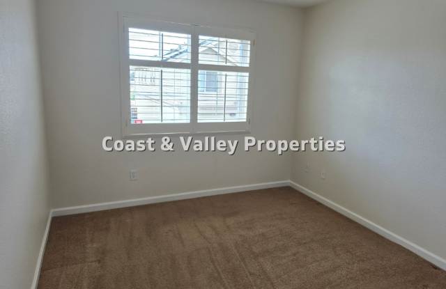 Salinas Home for RENT!!! Gallery 4
