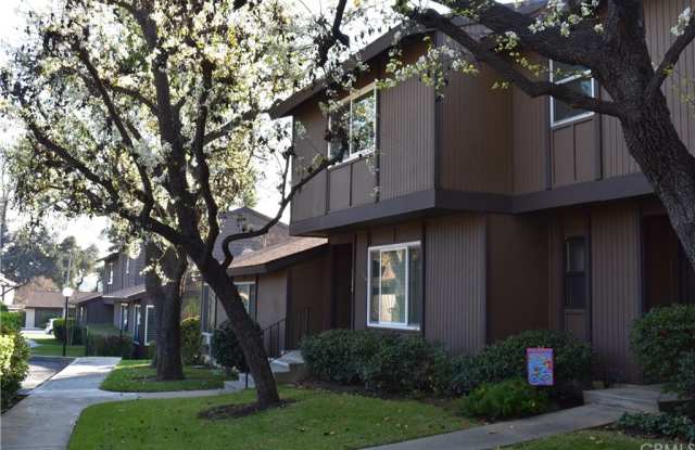 1280 Whisperglen Lane Gallery 2