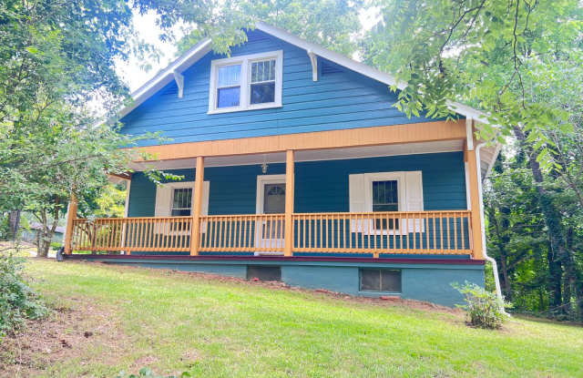Unique 3 bedroom, 2 bathroom home for rent in Woodfin! photos photos