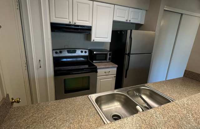 2BD/2BA Condo located on the Germantown/Memphis Line! Gallery 4