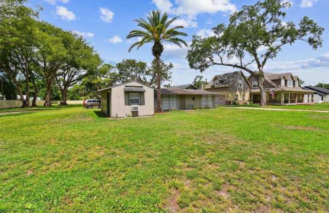 206 N MONTCLAIR AVENUE photos photos