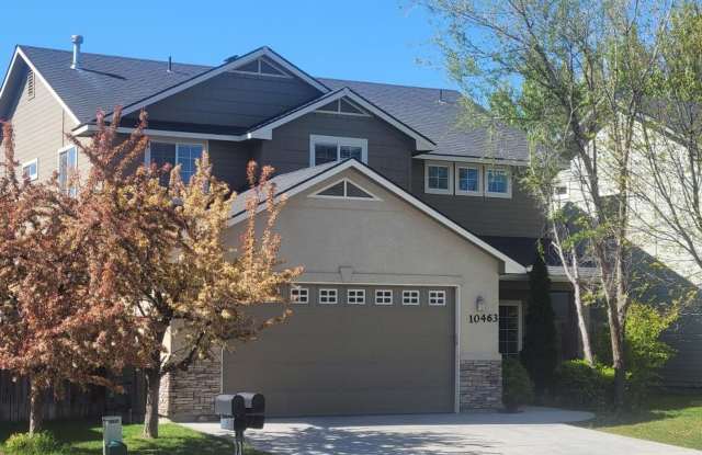 Great Location! 4 bedroom! photos photos