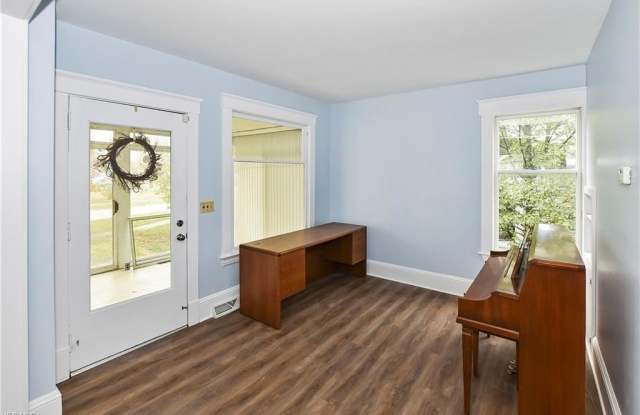 5732 LAKE STREET photos photos