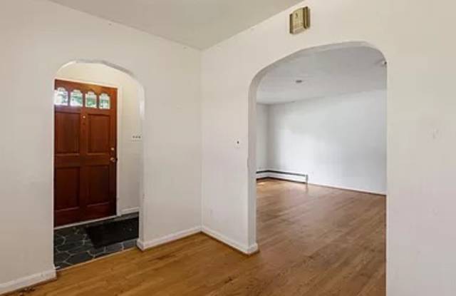 1413 Brent St Unit A Gallery 3