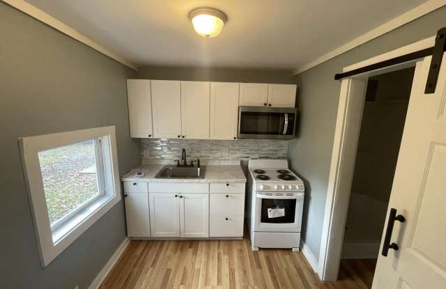 3111 Matipan Avenue unit: B - 3111 Matipan Avenue, North Charleston, SC 29405