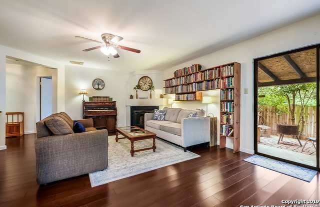 11330 SEQUOIA WOOD Gallery 3