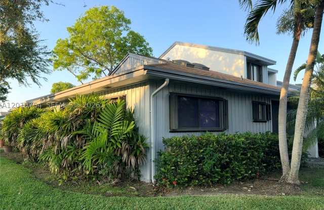 1533 Gabriel St photos photos