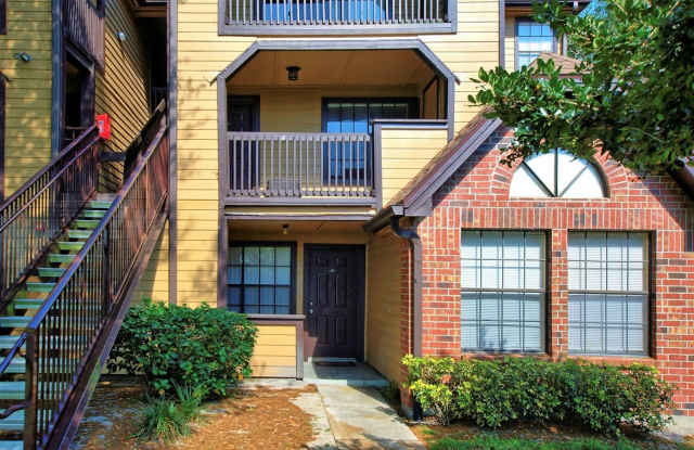 Nice 1 bed/ 1 bath second-floor condo at Lakewood Park Condominium photos photos Nice 1 bed/ 1 bath second-floor condo at Lakewood Park Condominium photos photos