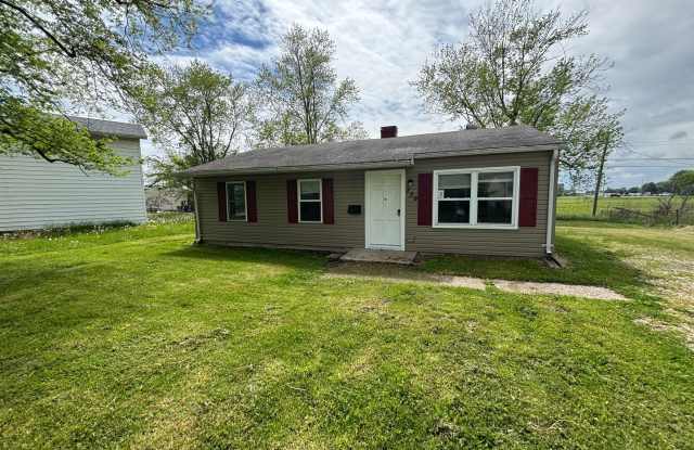 Nicely Updated 3BD/1BA - 739 Saint Martin Drive, Cahokia, IL 62206 Nicely Updated 3BD/1BA - 739 Saint Martin Drive, Cahokia, IL 62206