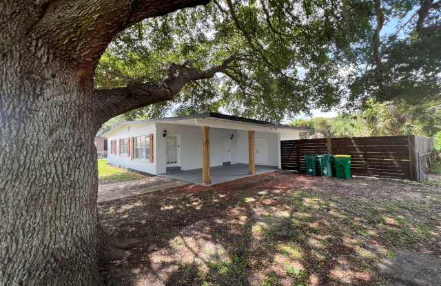 1221 Cypress Lane Gallery 3
