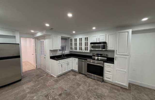 1605 NEW JERSEY Avenue NW Gallery 2