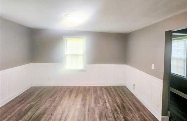 5800 Arden Street Gallery 2